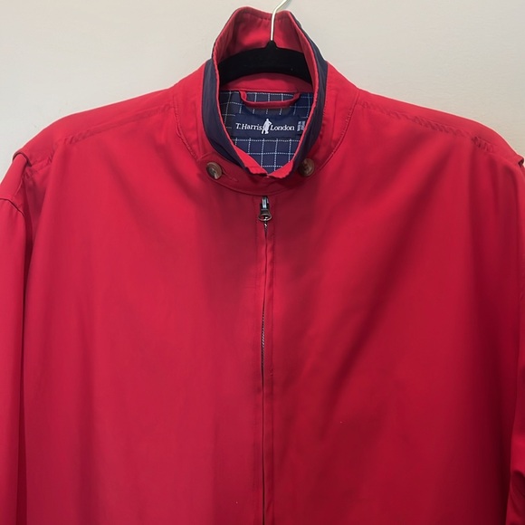 T. Harris London Red & Navy Full Zippered Windbreaker Size Large - Picture 4 of 11